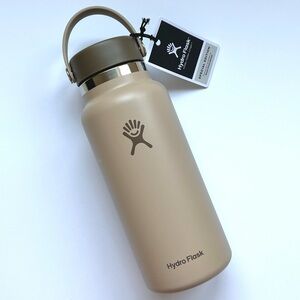 NWT! Hydro Flask Taproot